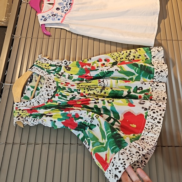 Girls 6-7 yrs bundle: 2 tops, used but immaculate condition summer beach holiday - Picture 3 of 7